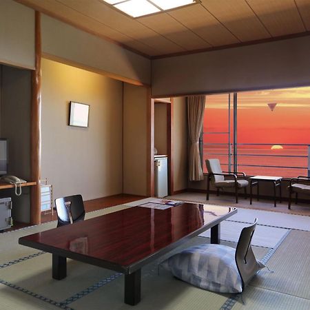 Unohama Onsen Royal Hotel Kobayashi Joetsu Eksteriør billede