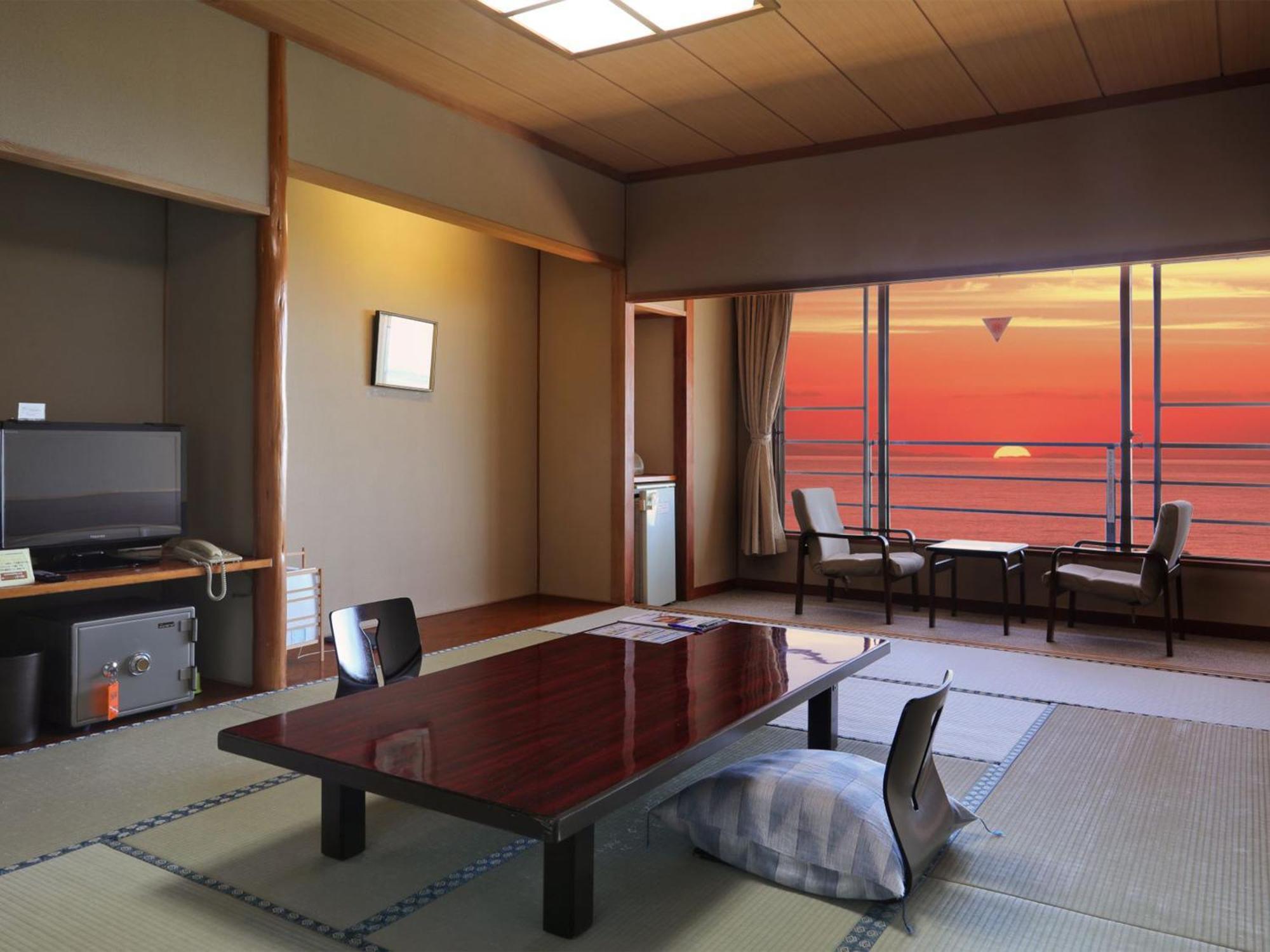 Unohama Onsen Royal Hotel Kobayashi Joetsu Eksteriør billede